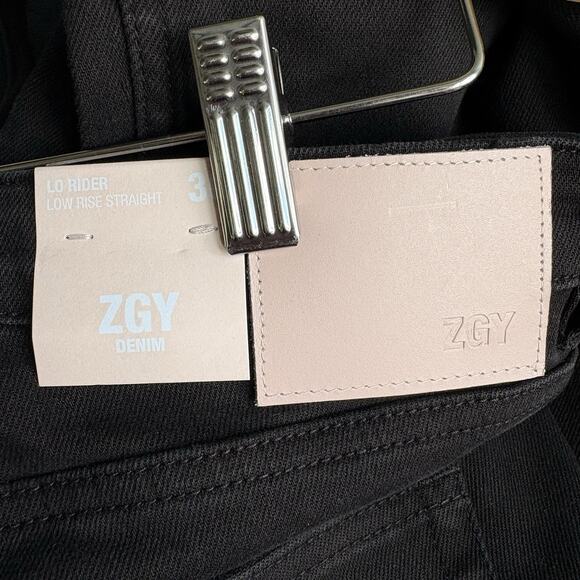 Free People x ZGY DENIM Low Flare Jeans Size 30 Black Y2K Retro Minimalist - Picture 12 of 16
